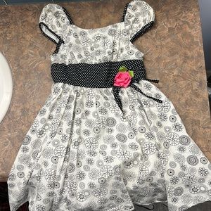 Pretty dress like brand new barely worn